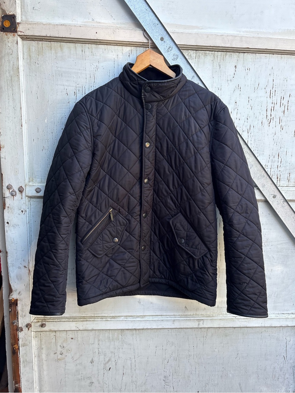 Barbour Men’s Black Powell Quilted Lined Chore Puffer Jacket Size M
